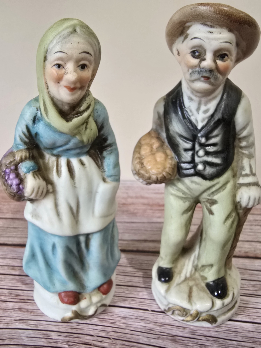 Vintage-Style Porcelain Harvest Couple Figurines in Blue & Green